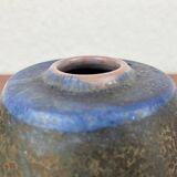 Brutalist studio pottery vase by Lu and Gerd Grove, mid-century, 1962.