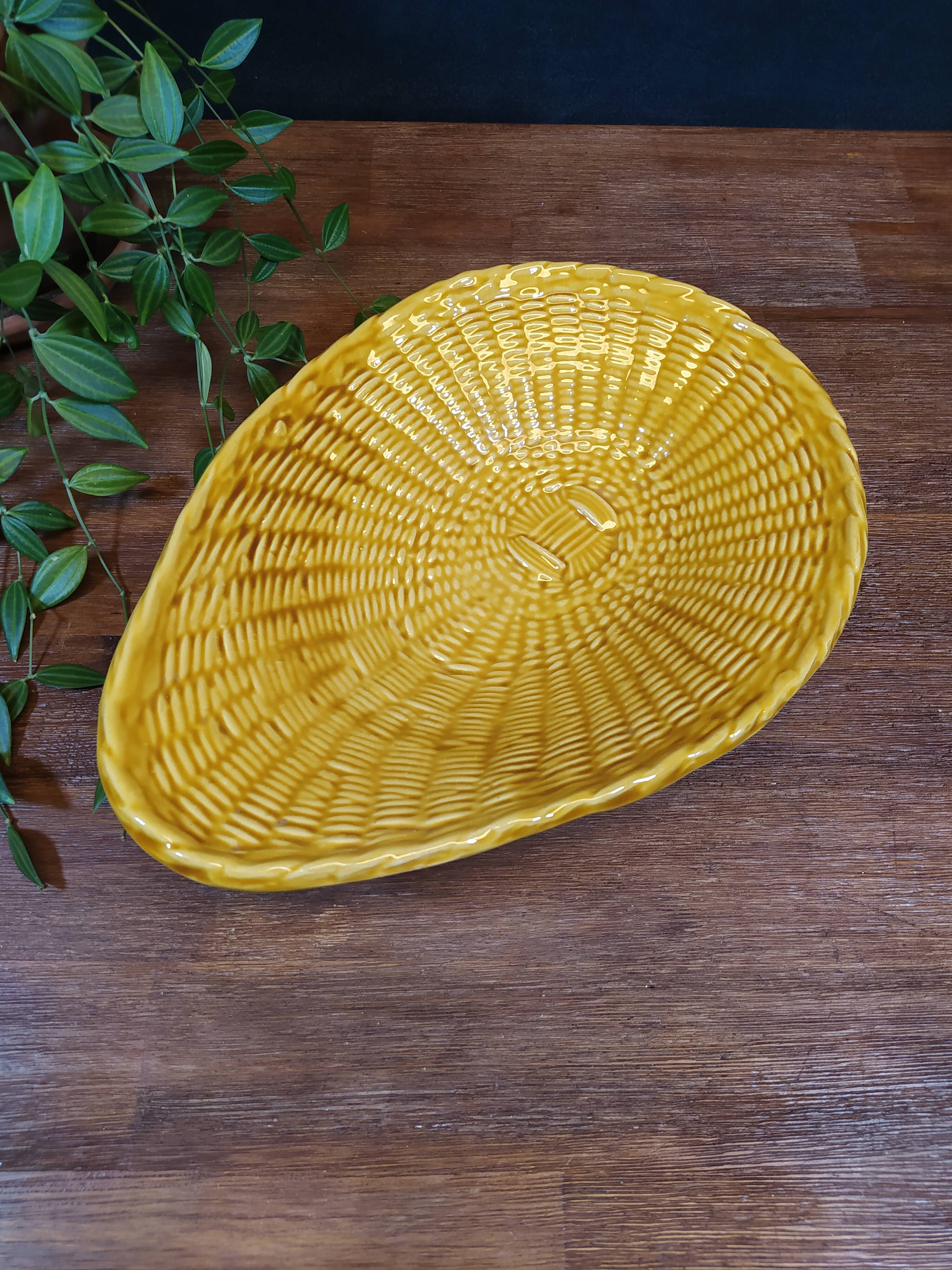 Vallauris Style Braided Effect Ceramic Dish