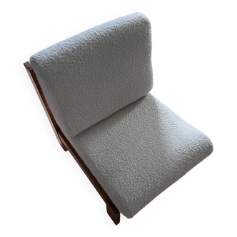 Fauteuil vintage en bois assise bouclette