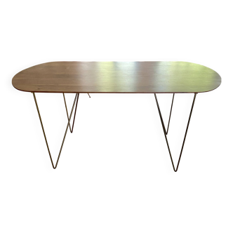 Table à manger contemporaine