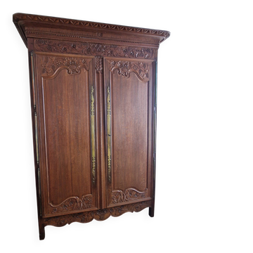Norman wardrobe