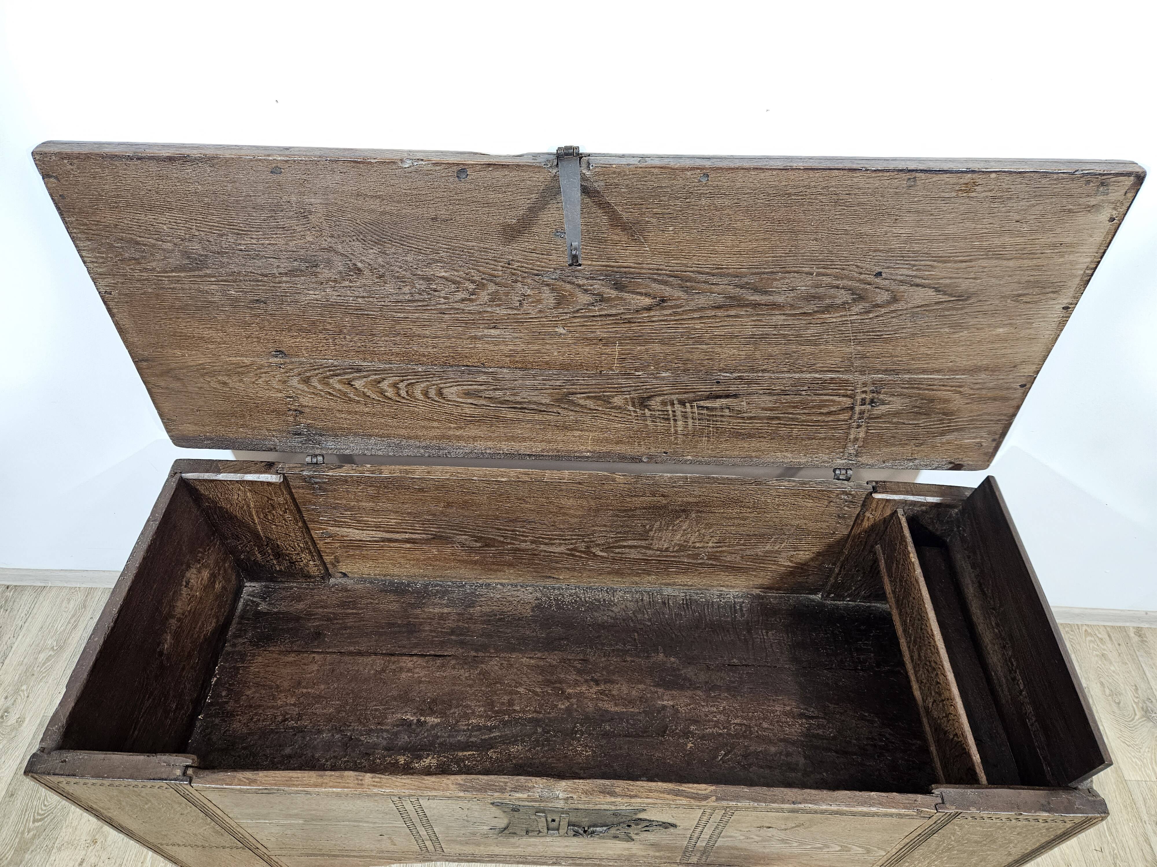 Gothic Chest 15th century