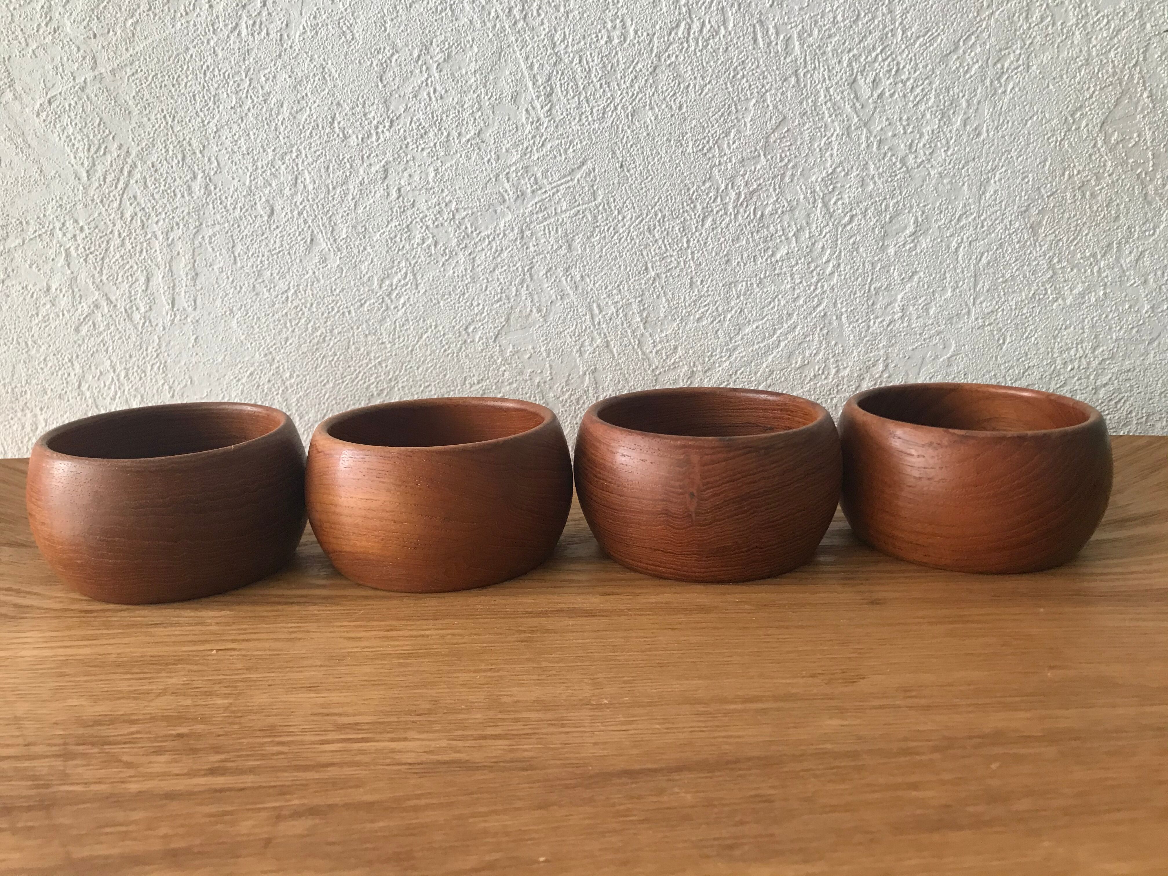 4 Scandinavian teak bowls