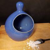 Large salt hand