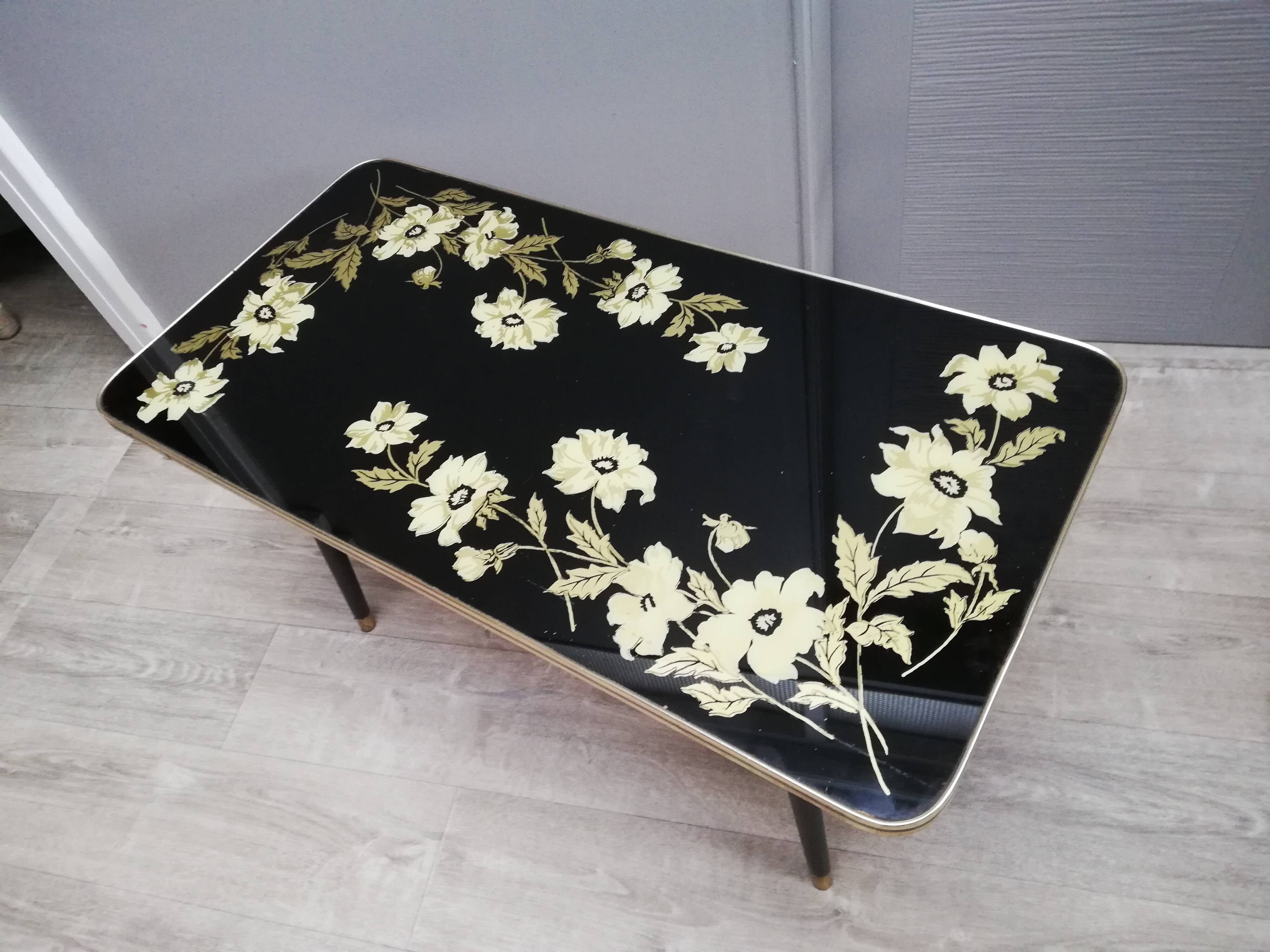 Low foot table comas glass tray