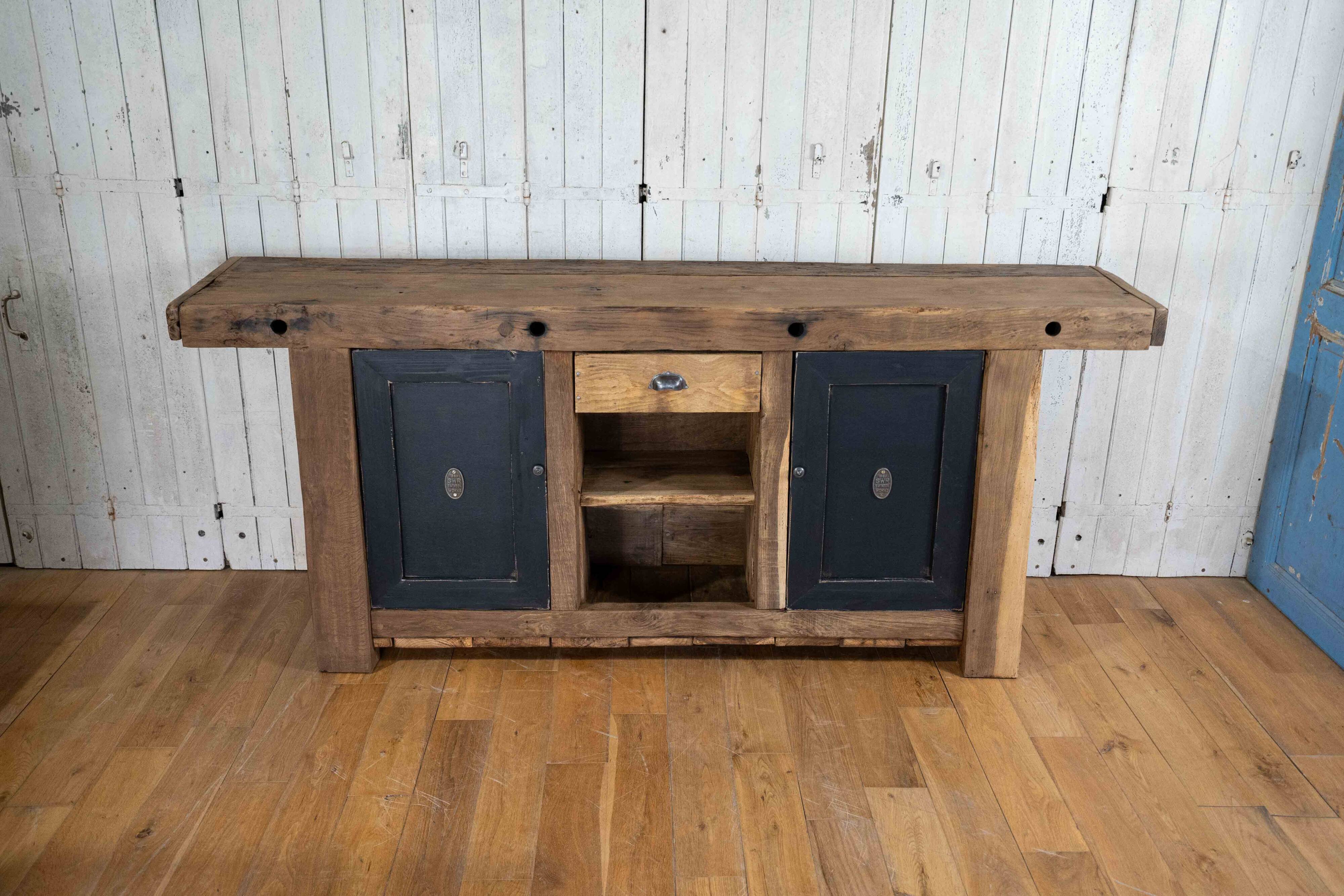 Restored old workbench