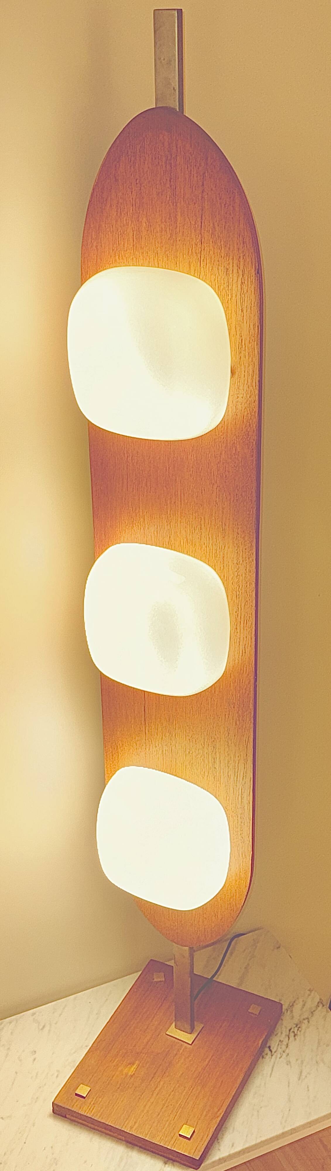 Surf Board Floor Lamp by Goffredo Reggiani - Icons of Vintage Design - Renovated