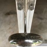 Standing coat hanger