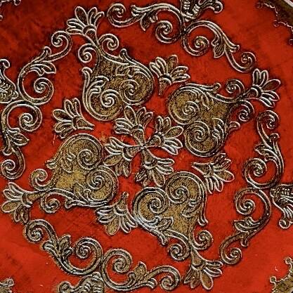 Small Florentine side table with painted top – Italy, mid-century