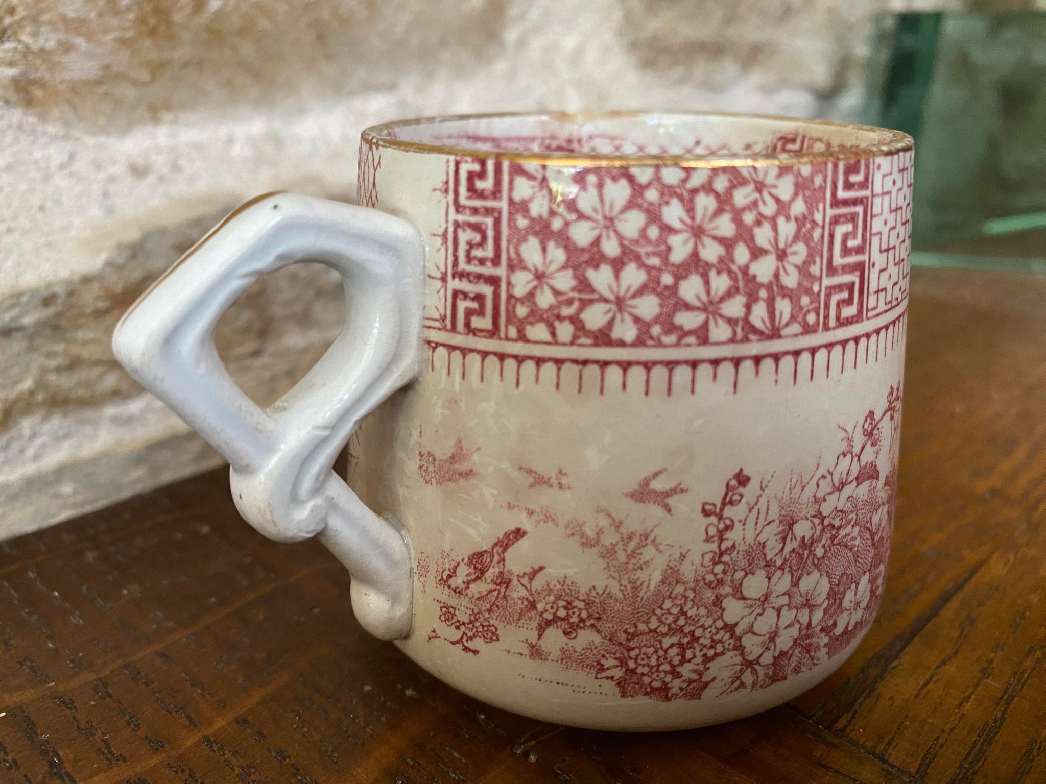 Terre de Fer Cup Lunéville decoration Lace color pink / burgundy