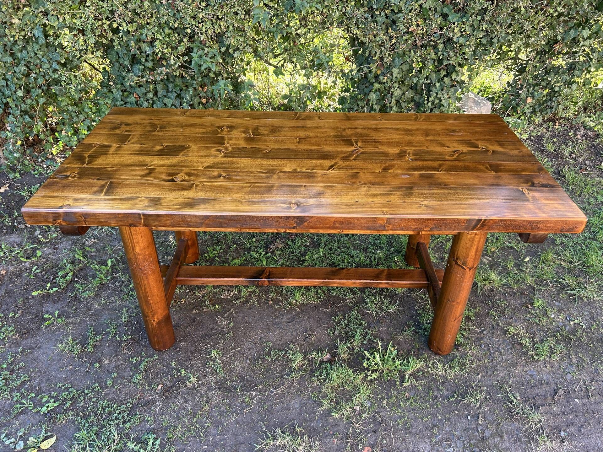 Table à manger Georges Robert