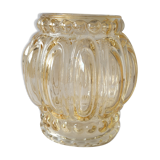 Globe en verre moulé jaune