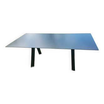 Arki dining table by Pedrali