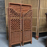 Vintage foldable corded rattan shelf