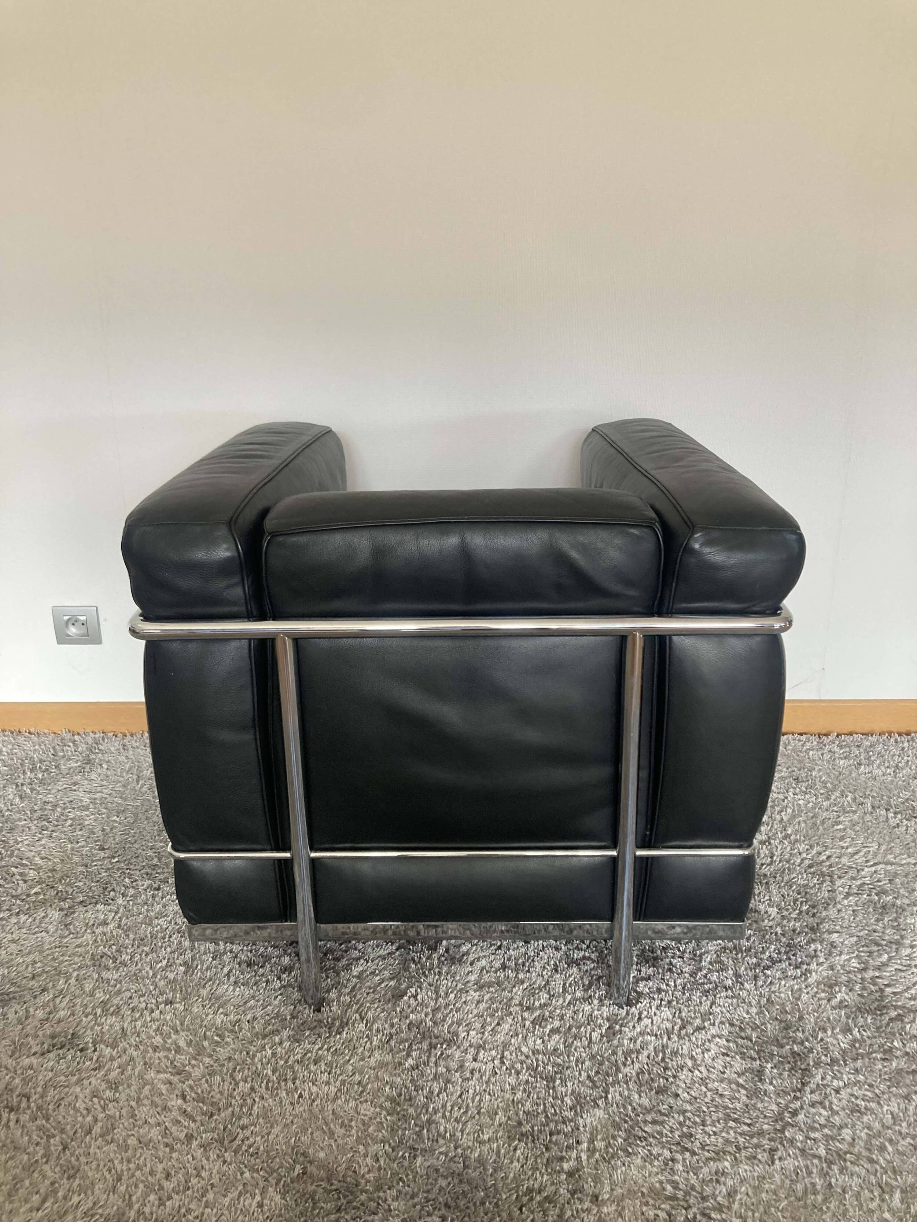 Fauteuil lc2 lecorbusier en cuir noir