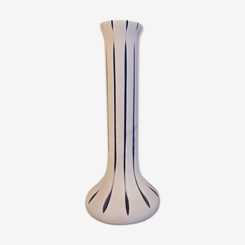 Glass pate vase
