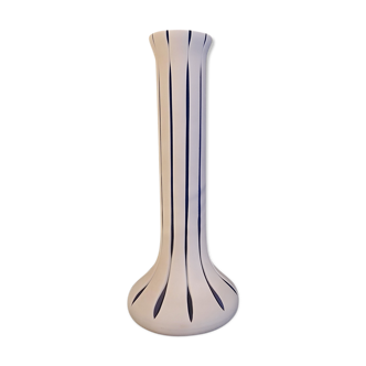 Glass pate vase