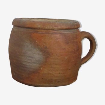 Old Pot in Sandstone