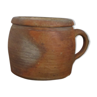 Old Pot in Sandstone