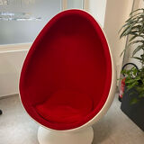 Egg armchair