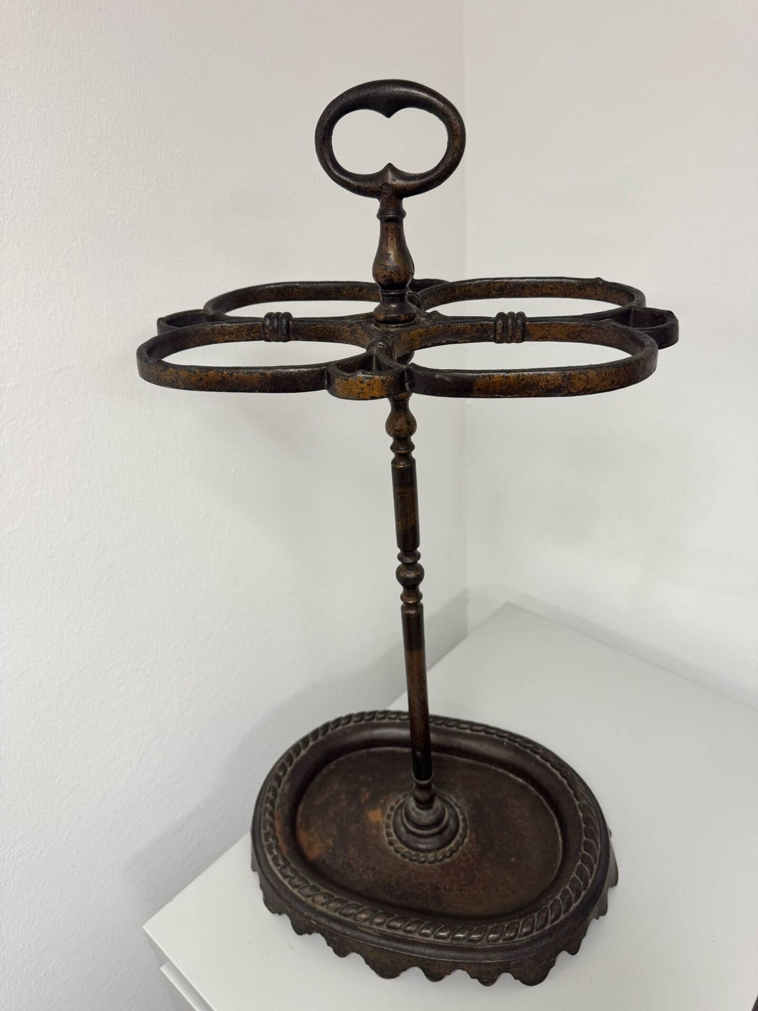 Umbrella stand, cast iron cane holder from the 19th century / Napoleon III style