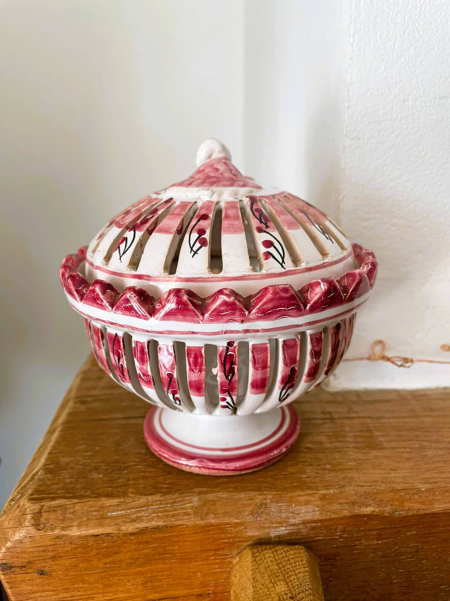 Vintage pierced porcelain bonbonnière