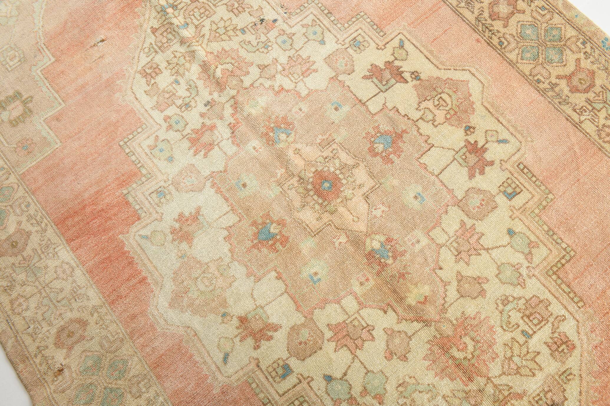 5x8 Peach Red Cream Turkish Rug, 240x164Cm SK 19201