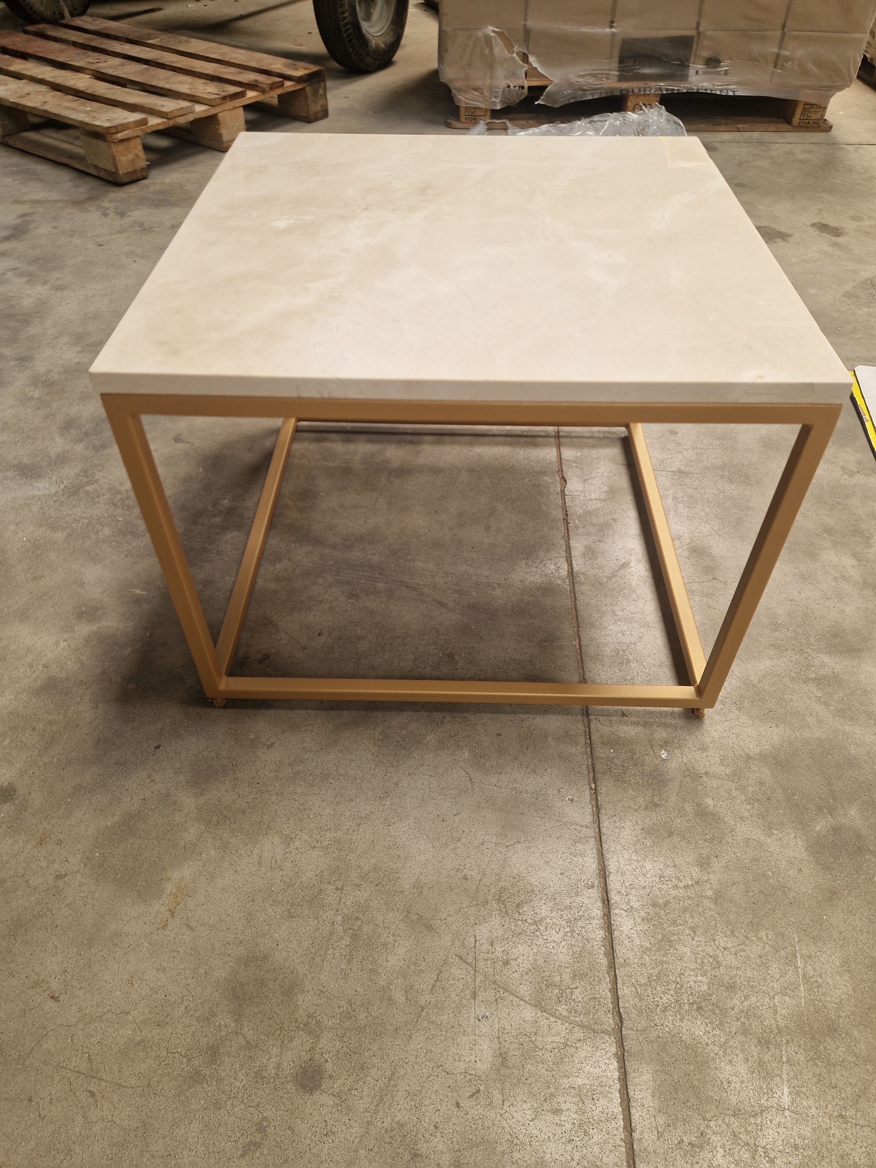Coffee table 60x60 cream marble