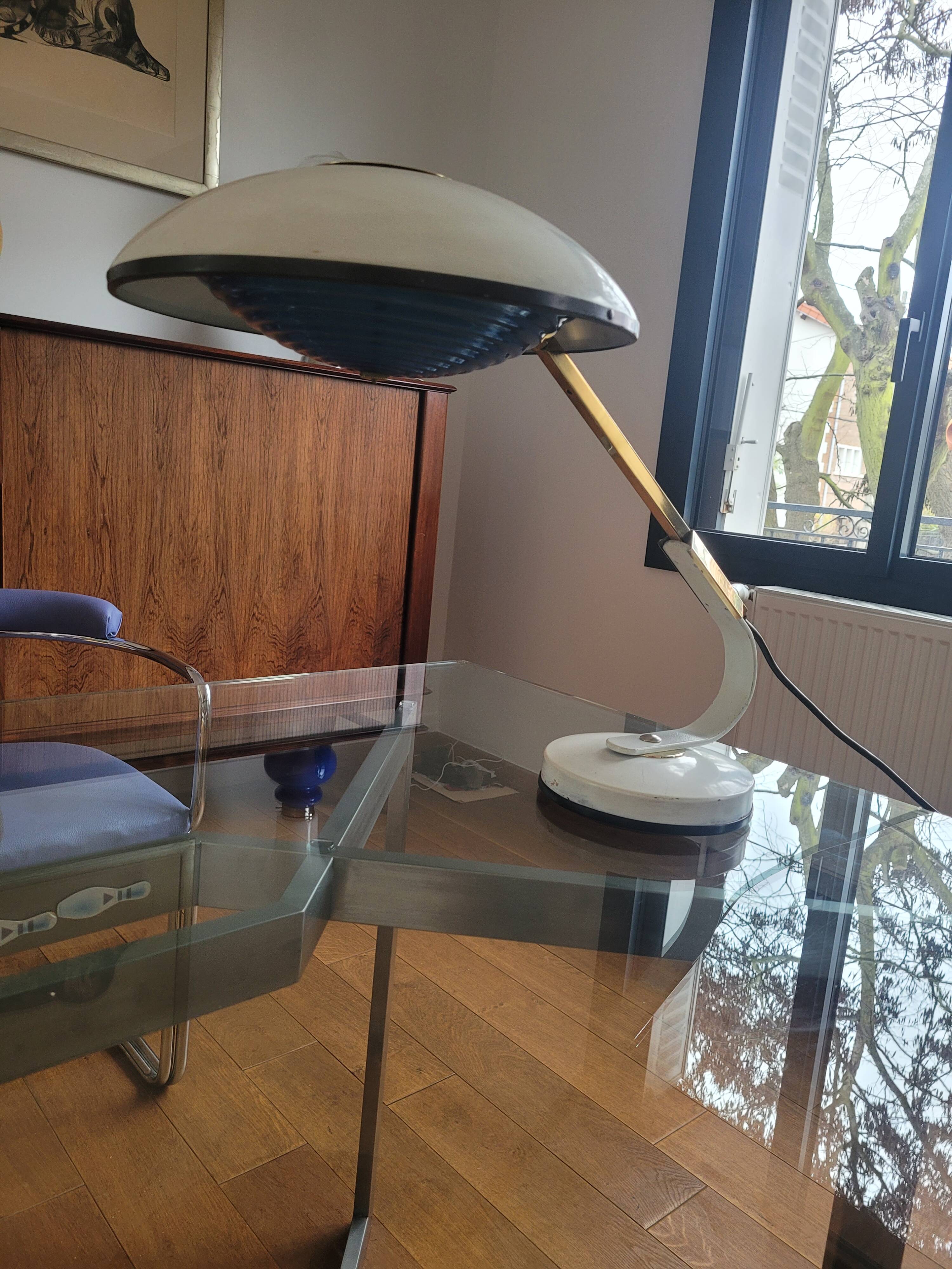 Lampe Ferdinand Solere avec son réflecteur bleu, années 50