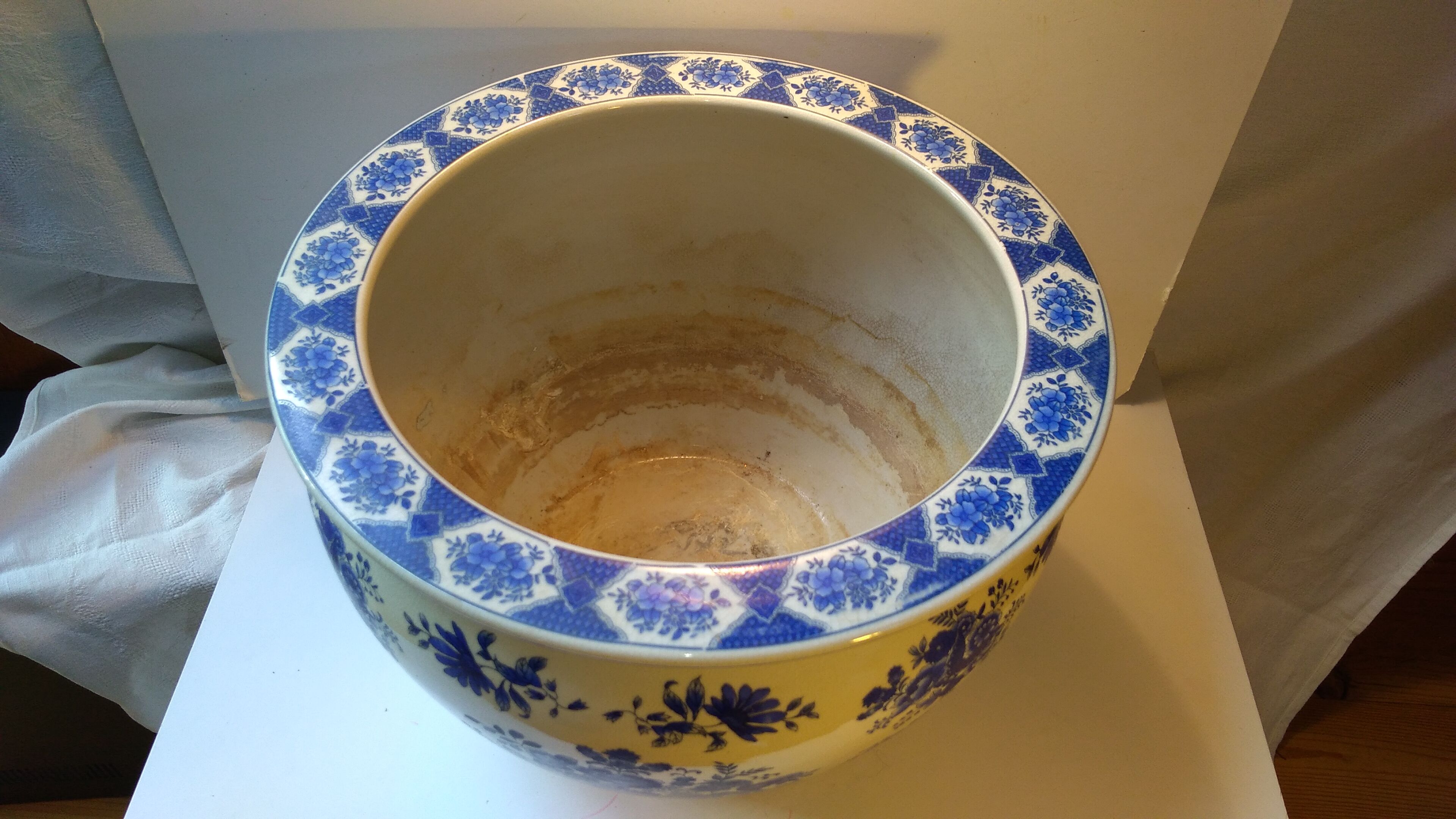 Old plant holder pot