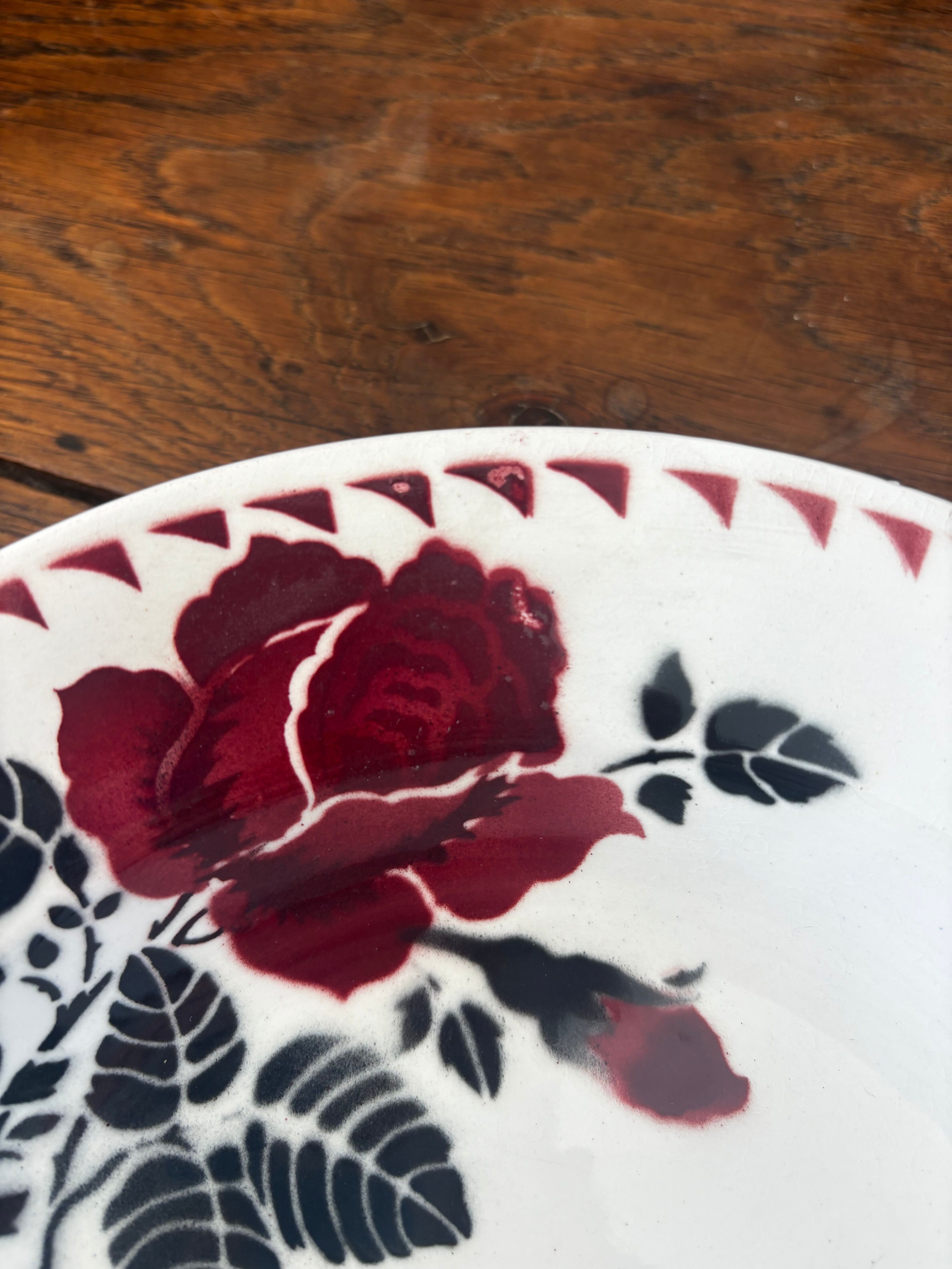 Vintage lot of 5 deep plates l’amandinoise café mars