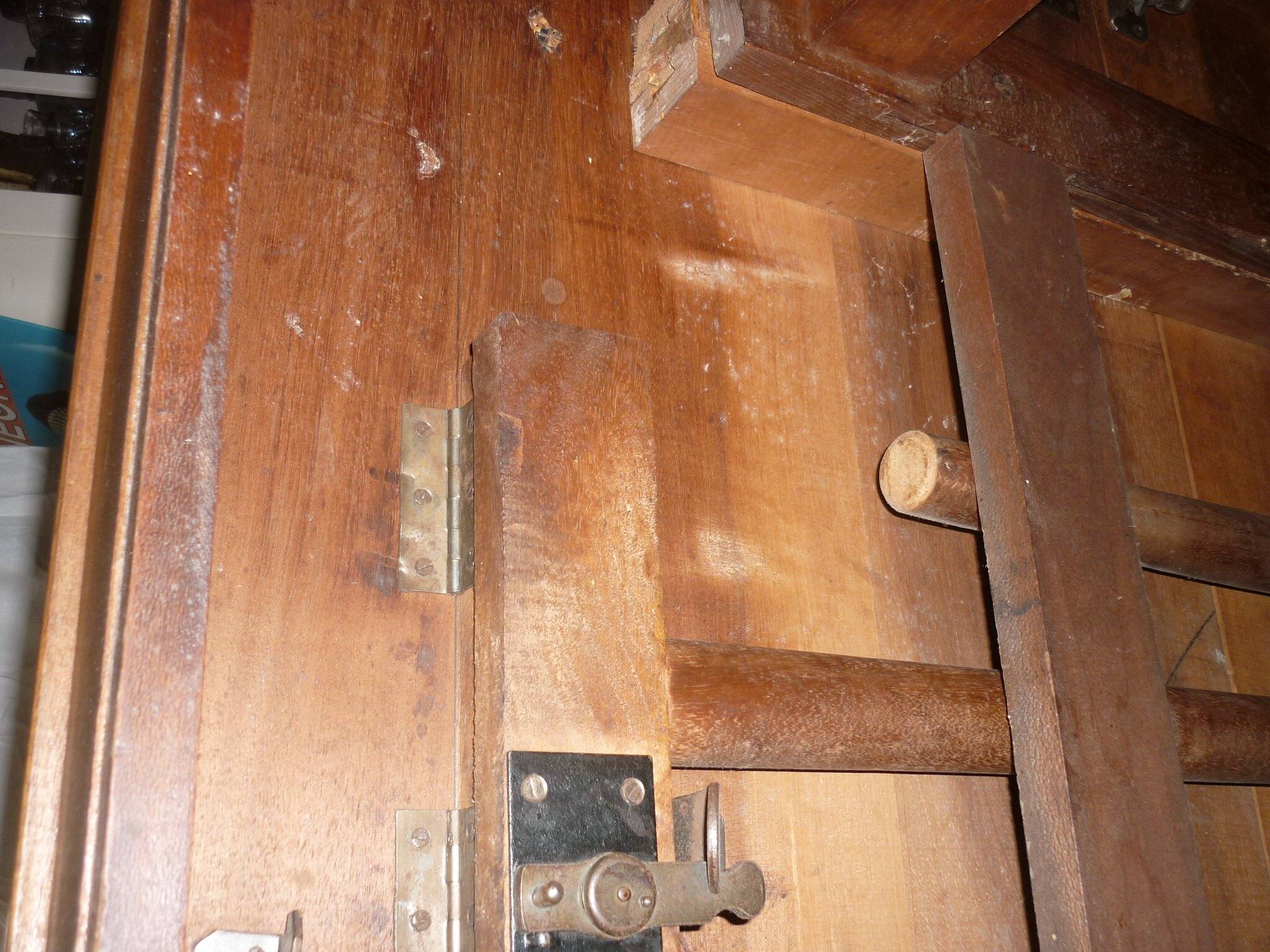 Art Deco Dining Table