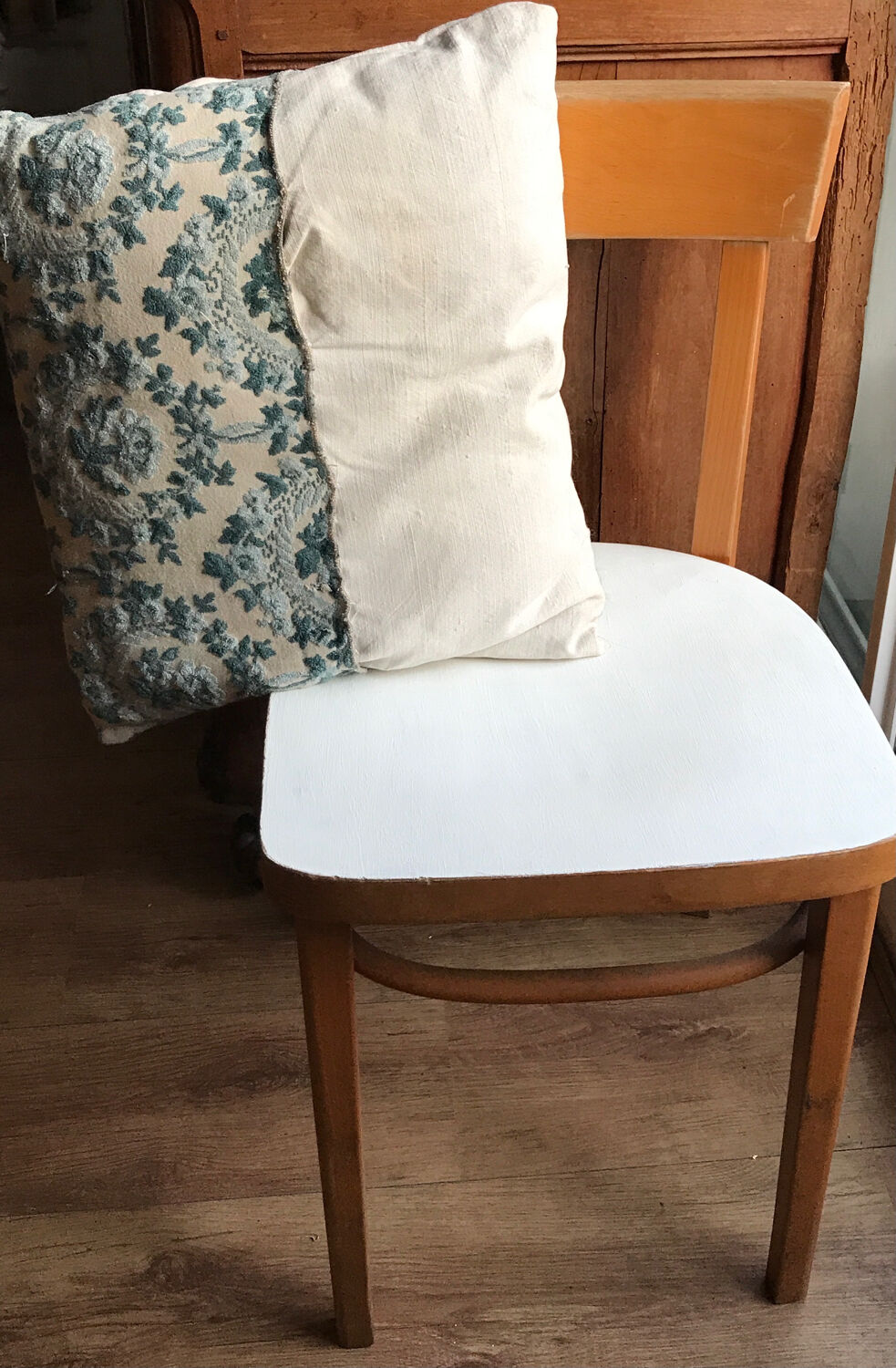 Chaise bistrot en bois