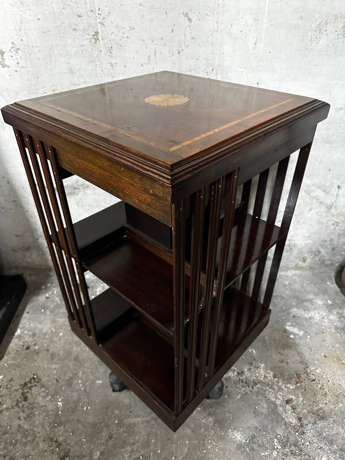 Revolving bookcase in mahogany and marquetry - art deco