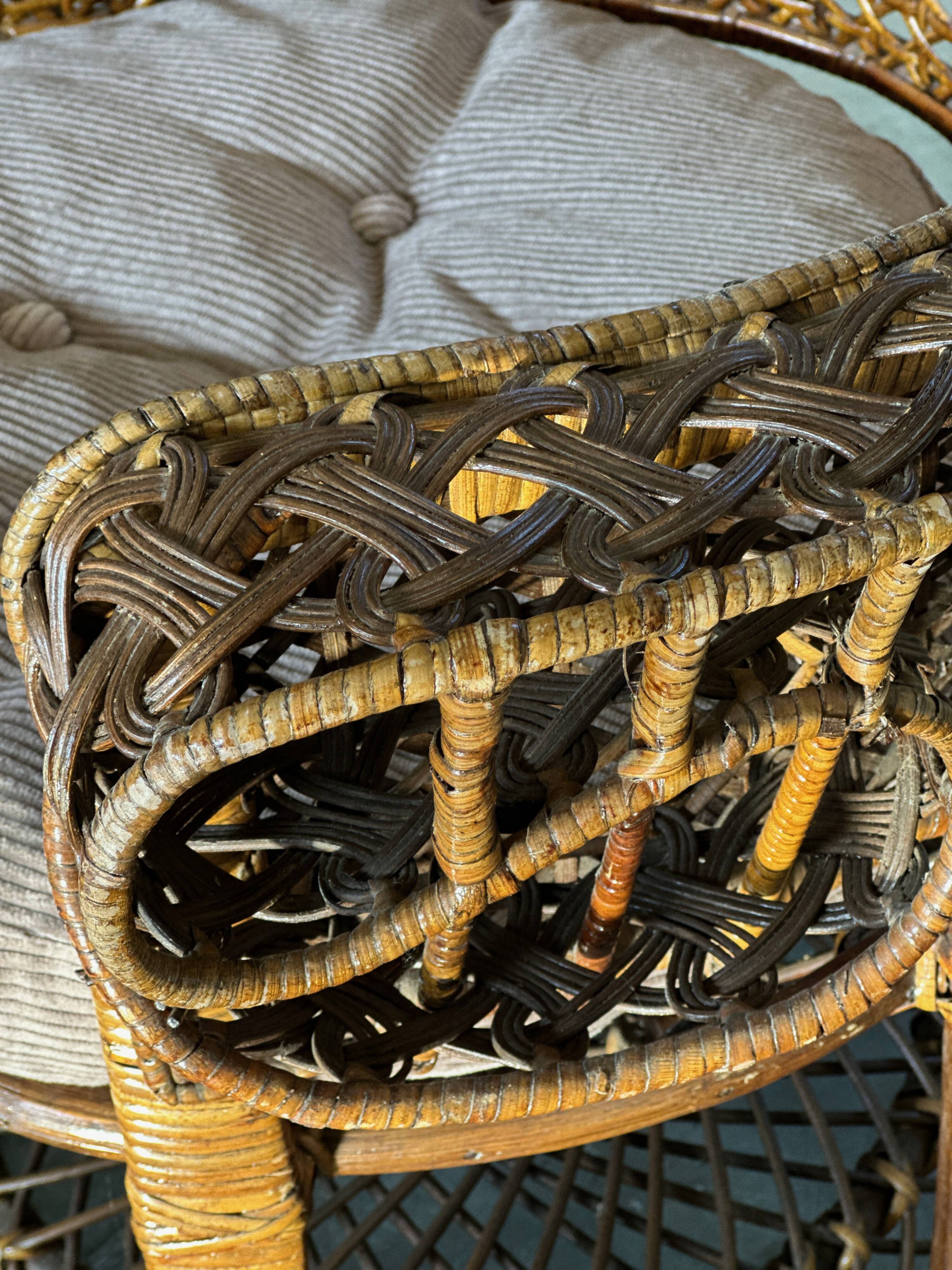 Vintage Bali Style Peacock Chair
