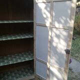 Armoire, bonnetière en pin