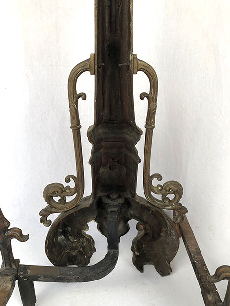 Lot of a pair of chenets and front of gilded bronze fireplace, nineteenth