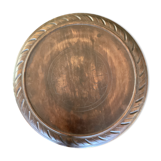 Round top or centerpiece in worked wood dimension