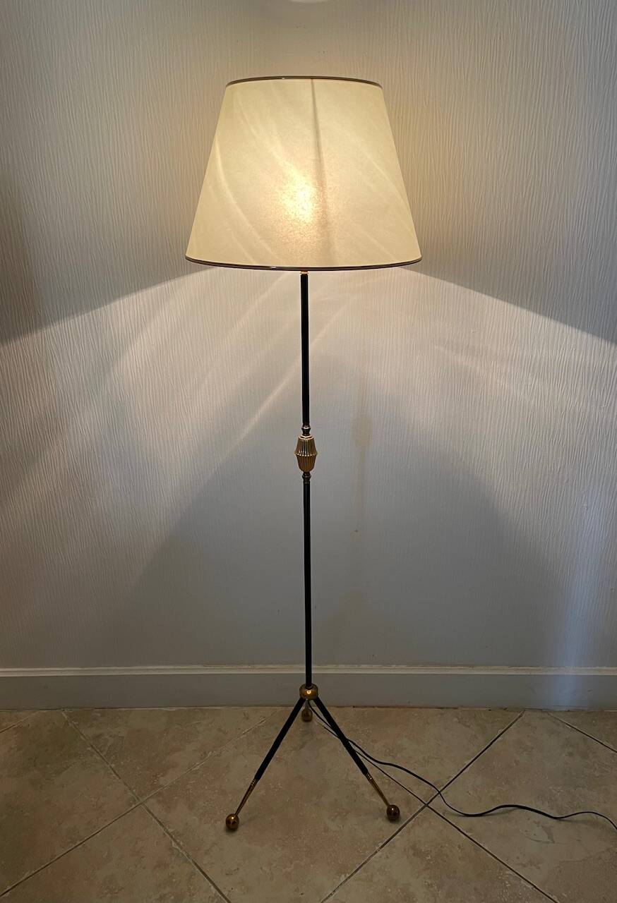Vintage floor lamp, brass decorations, tripod legs circa 1960's