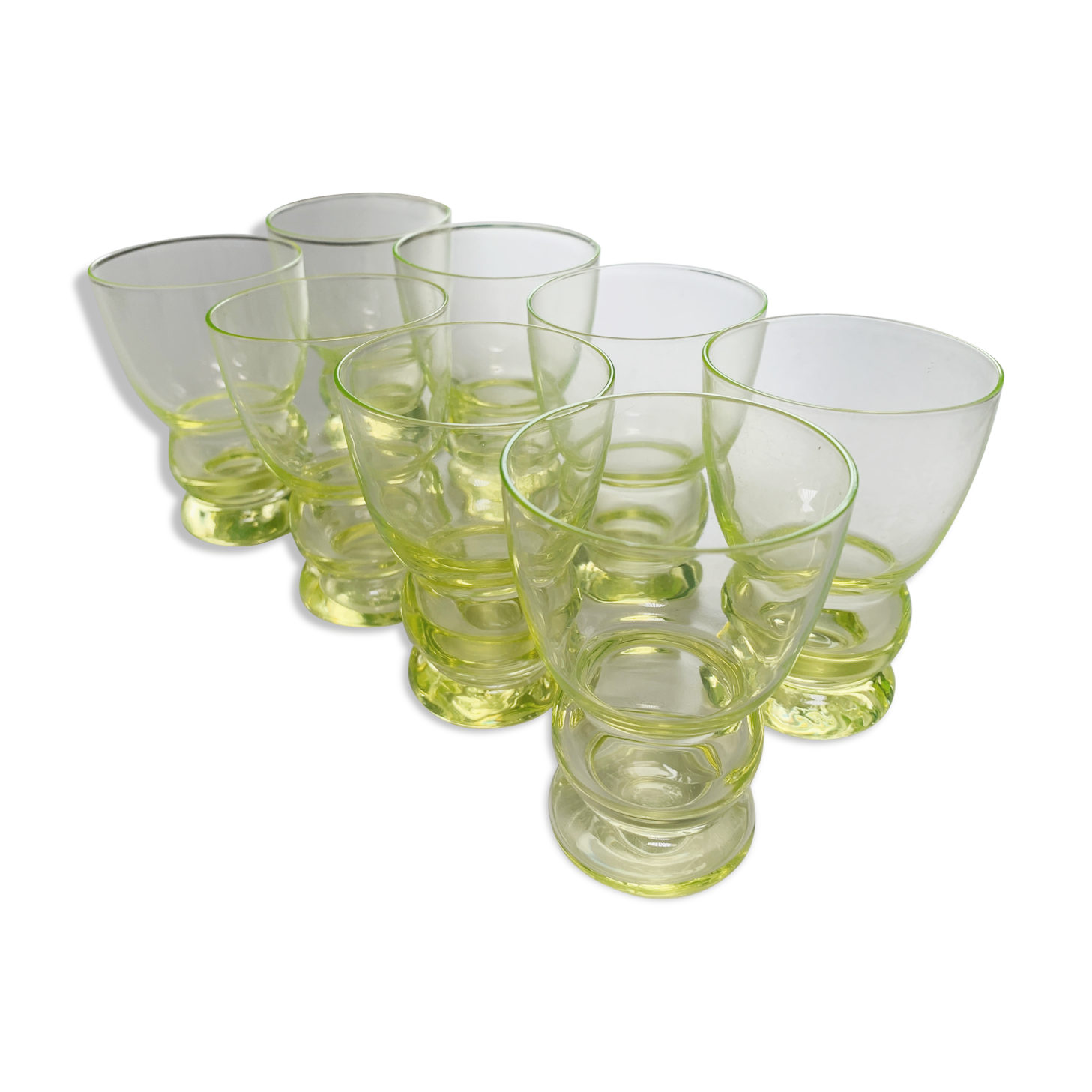 Verres à liqueur jaune fluo