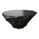 Table basse sculptée brutaliste “Météorite” – pièce unique