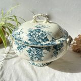 Vintage tureen Terre de fer bleu Saint Amand & Hammage model “Marie-Louise”