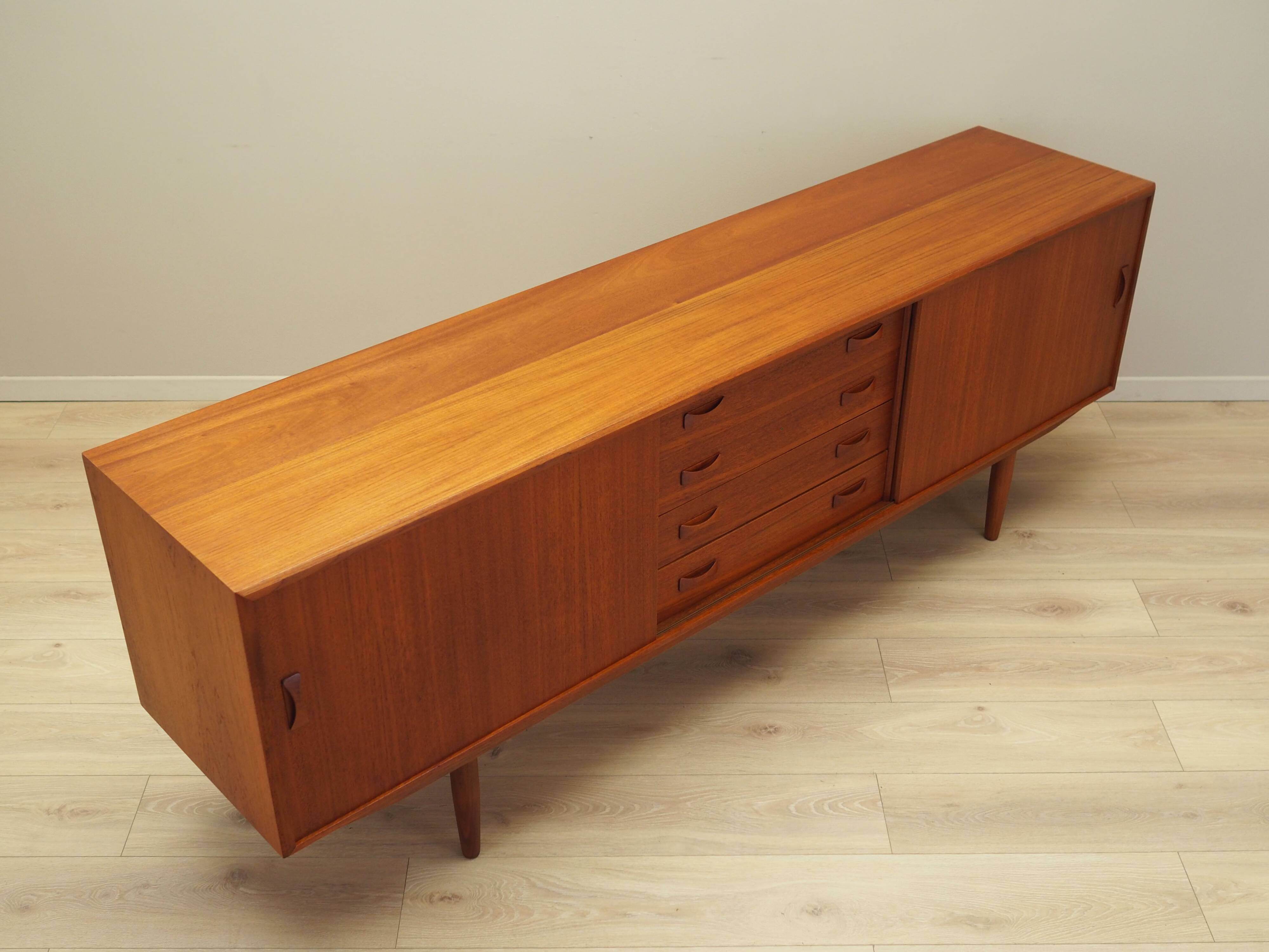 Buffet en teck, design danois, années 60, fabricant : Clausen & Son