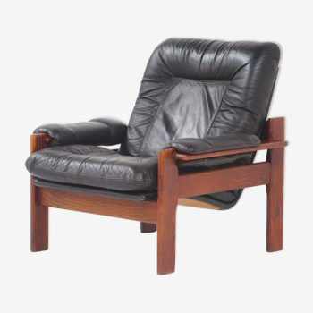 Modern black leather arm chair with solid wooden frame, 1960s