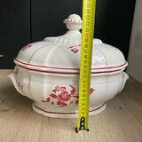 Niderviller porcelain soup tureen