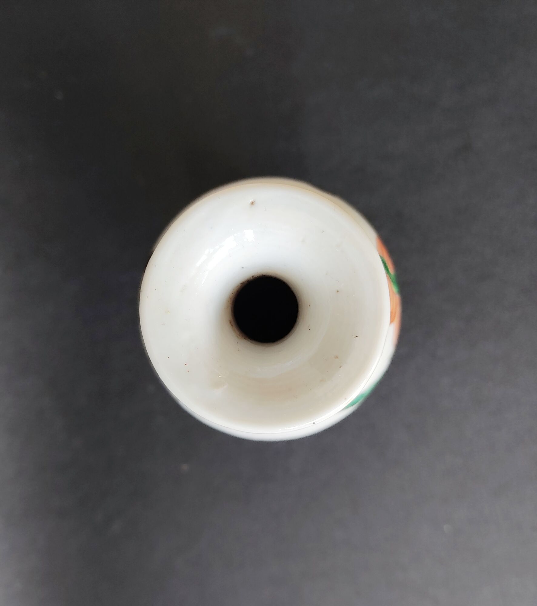 Porcelain vase China green family 19th century 14 cm