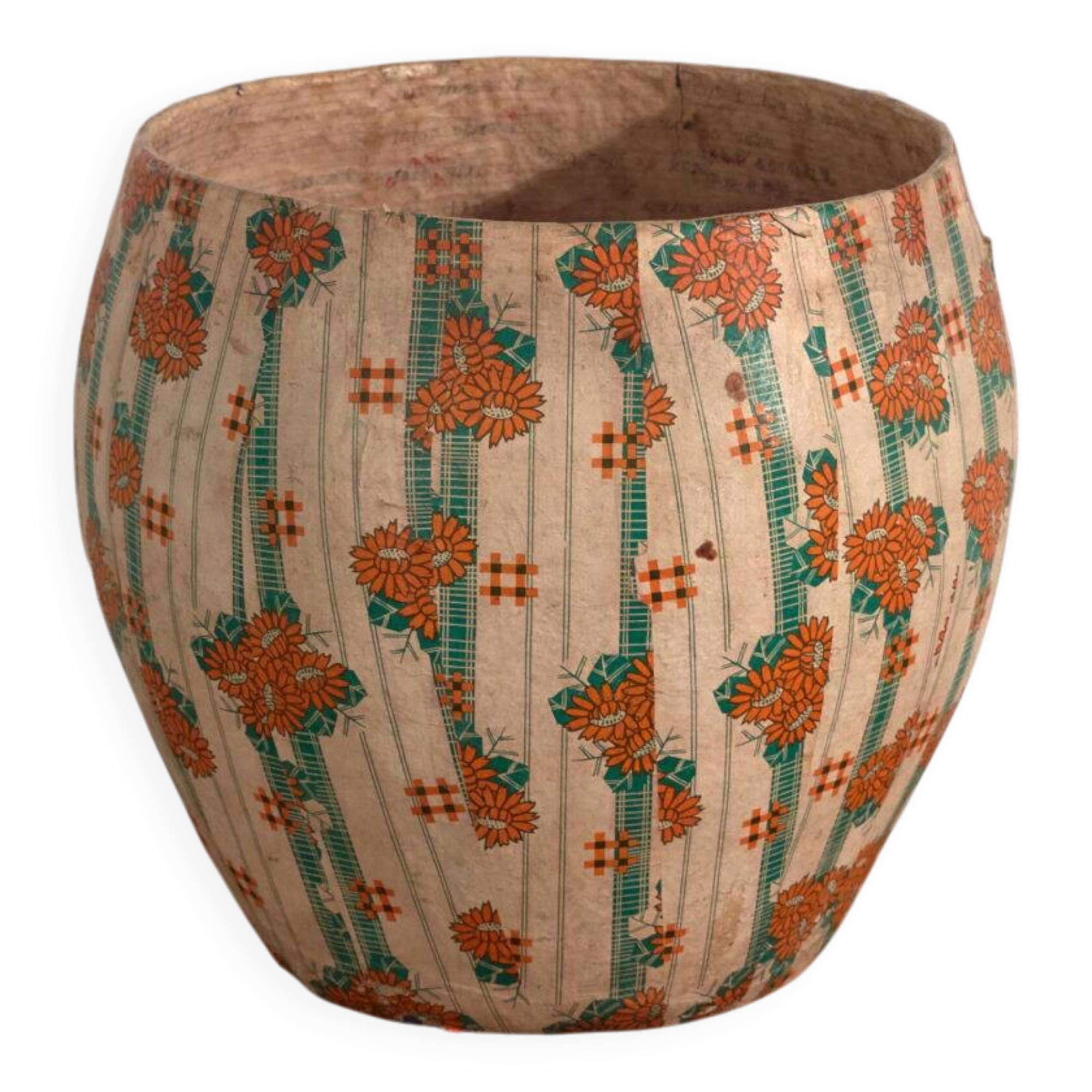 Antique Chinese papier-mâché basket with floral patterns – China, circa 1930
