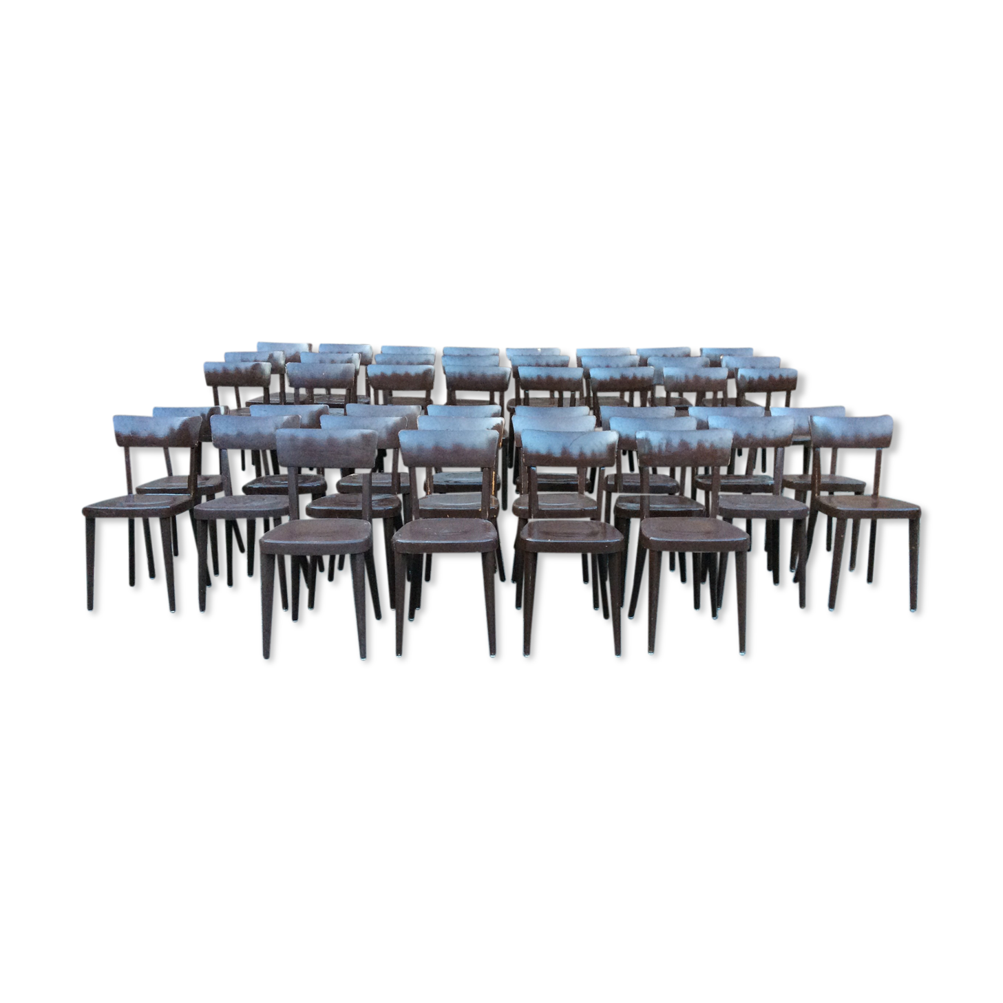 Lot de 44 chaises bistrot Tütsch