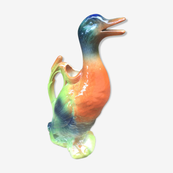 Duck pitcher