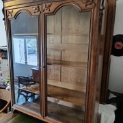 Display cabinet bookshelf